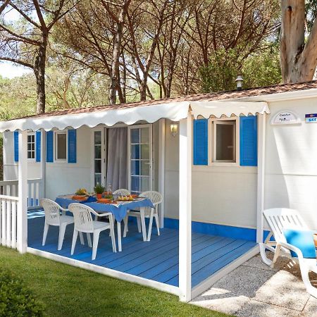 Holiday Home Maxi Caravan Comfort By Interhome Baia Domizia Extérieur photo